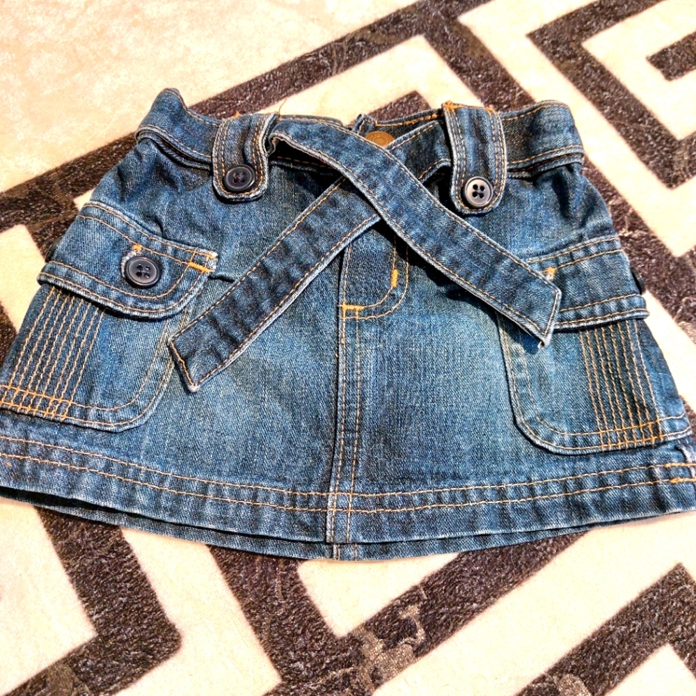 5/25 Old Navy skirt